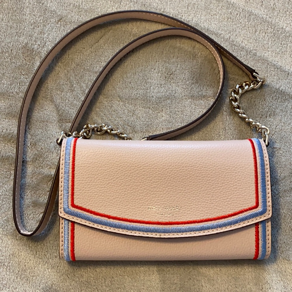Kate Spade wallet crossbody.